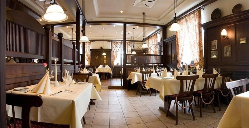Hotel Goldener Helm 利希滕斯泰因 外观 照片